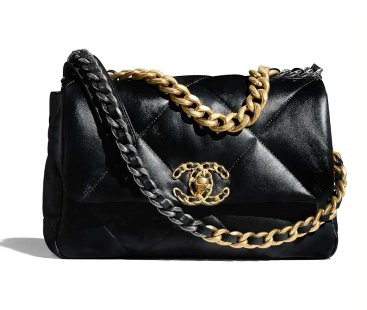 Chanel 19 Handbags