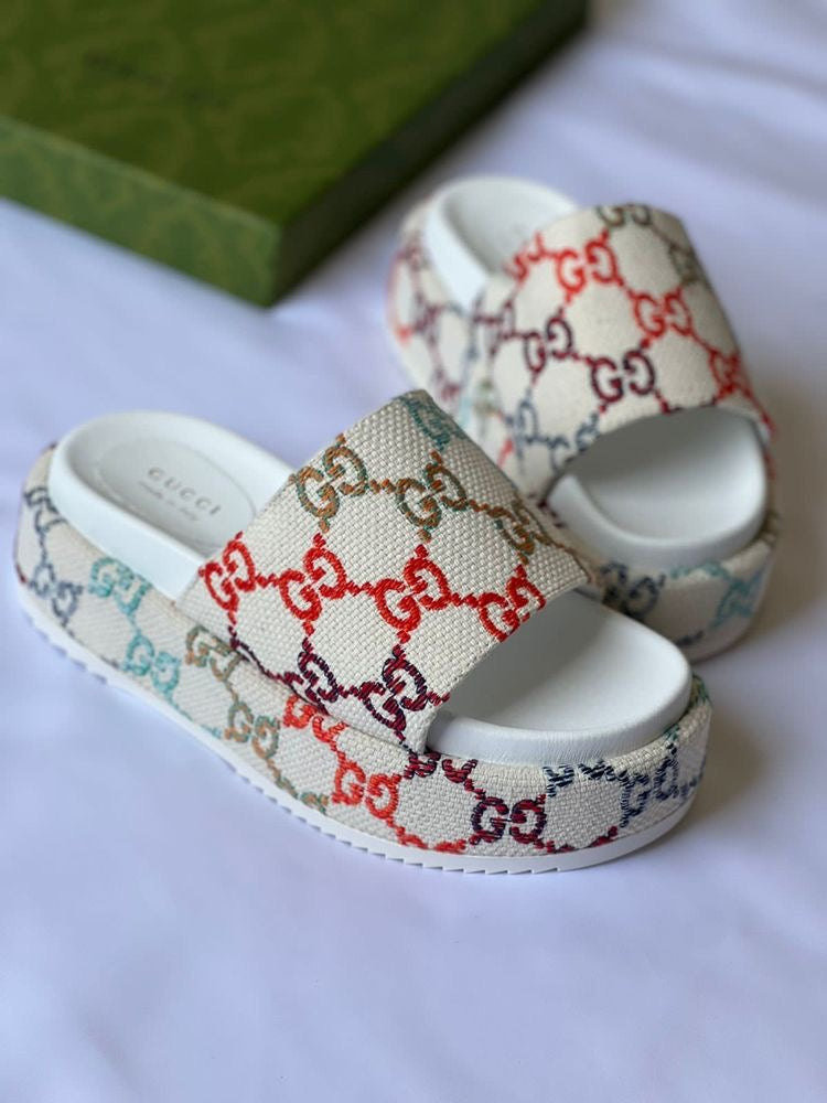 Gucci Pursuit Slipper