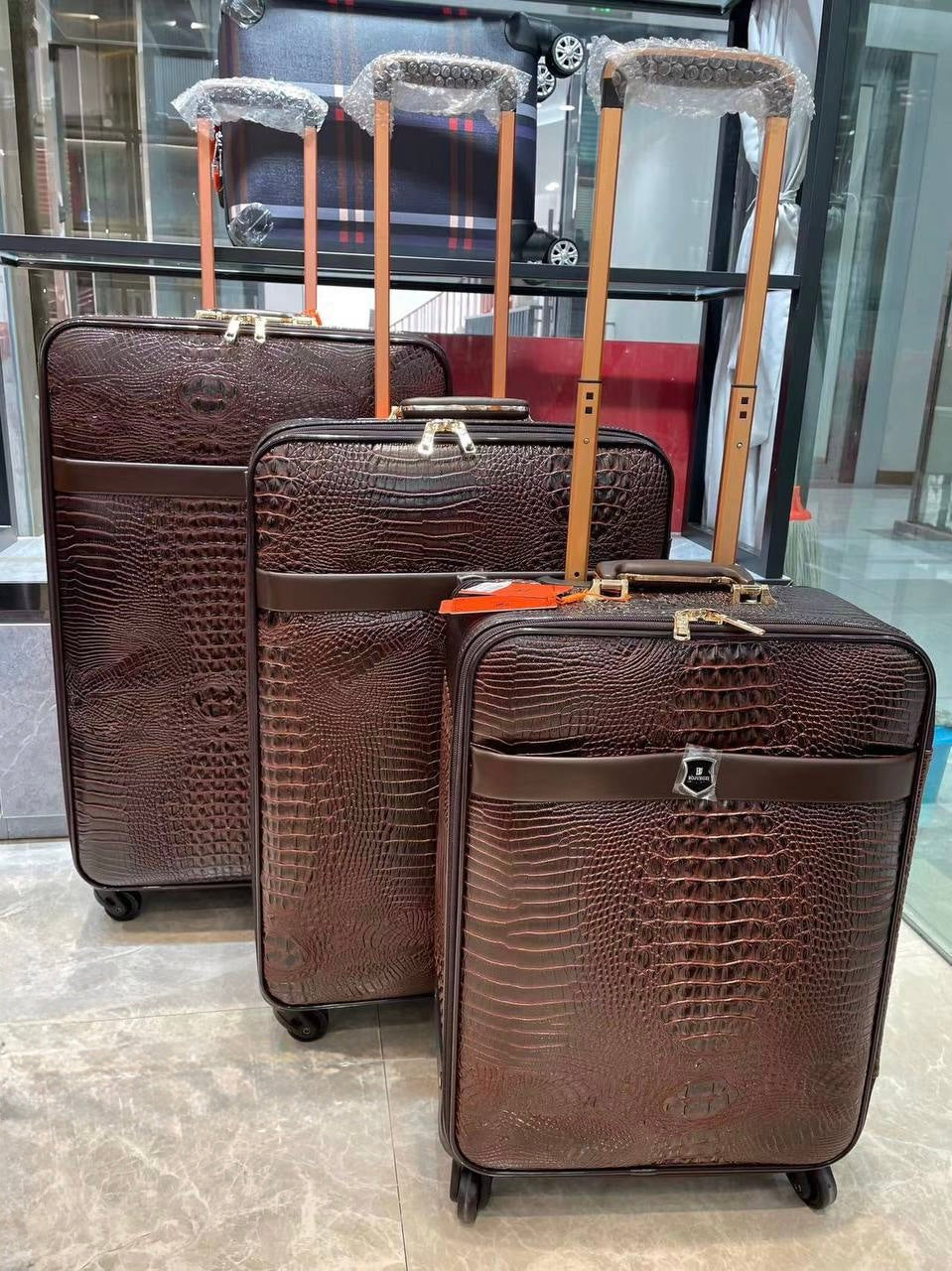 Contact leather Luggage 3 piece