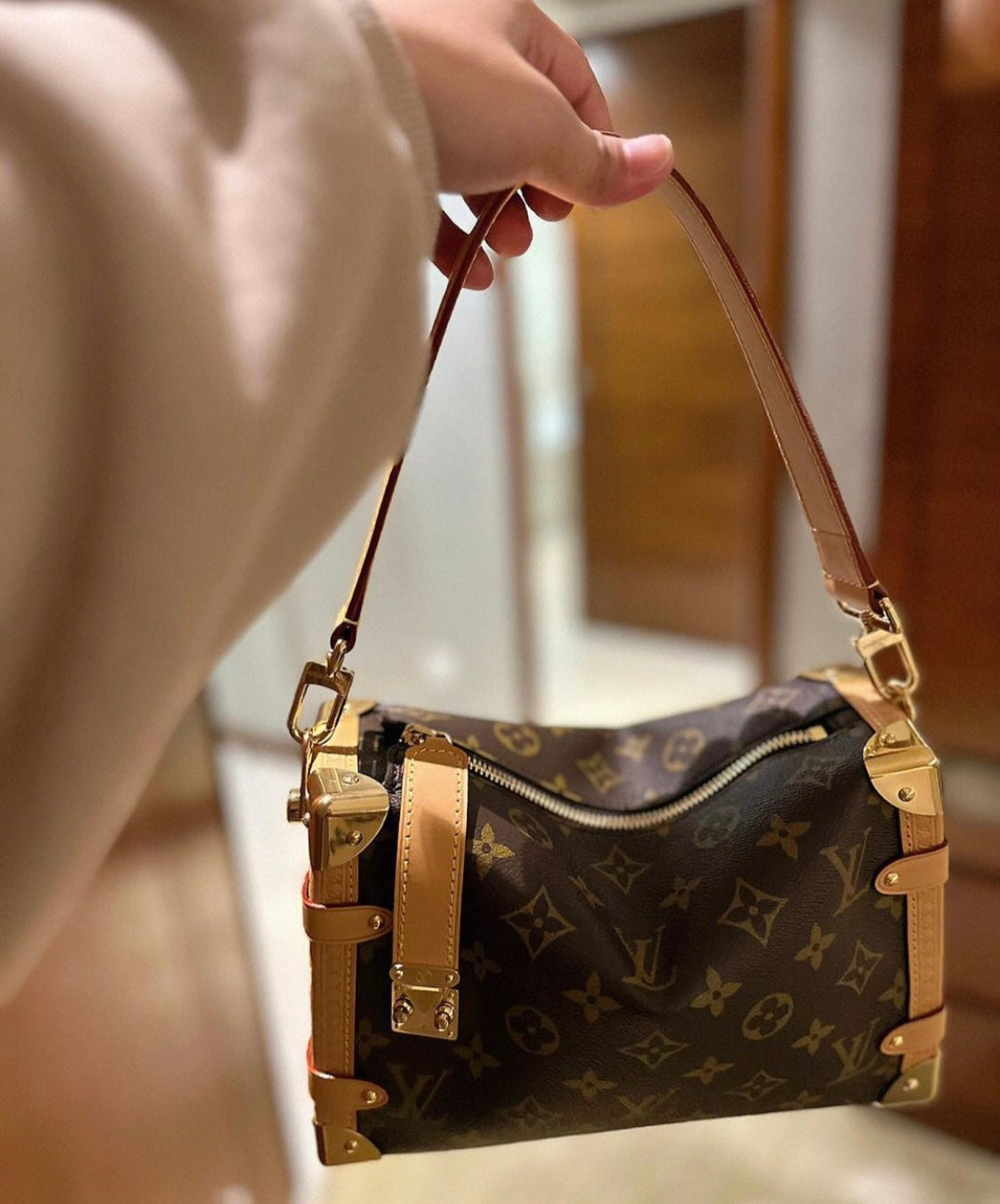 Louis Vuitton Side Trunk