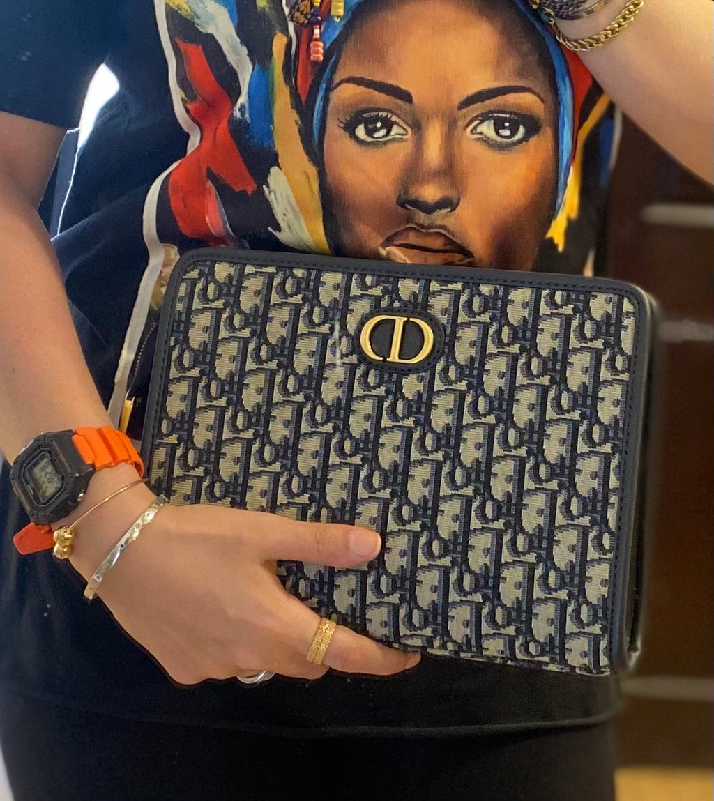 Dior 30 Montaigne Dea Pouch