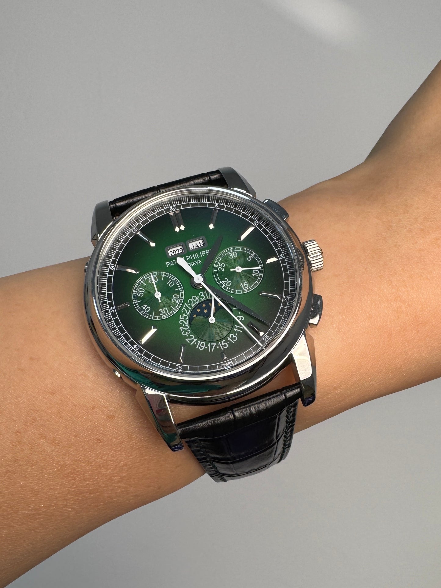 Patek Philippe 5905 Annual Calendar Chronograph