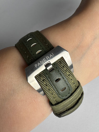 Panerai Submersible Luna Rossa