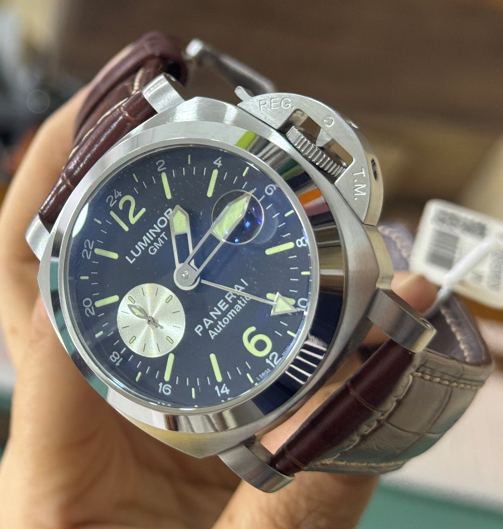 Panerai Luminor GMT