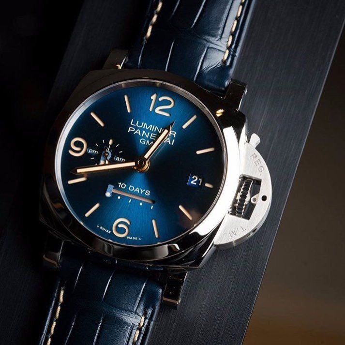 Panerai Submersible GMT