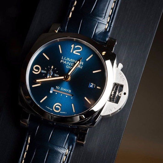 Panerai Submersible GMT