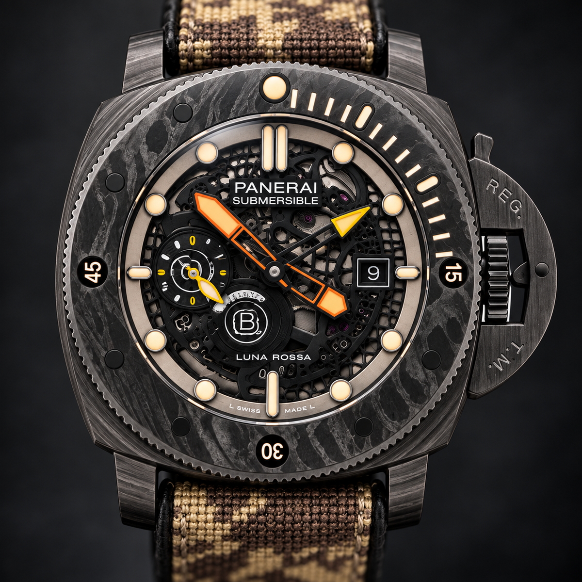 Panerai Submersible Luna Rossa