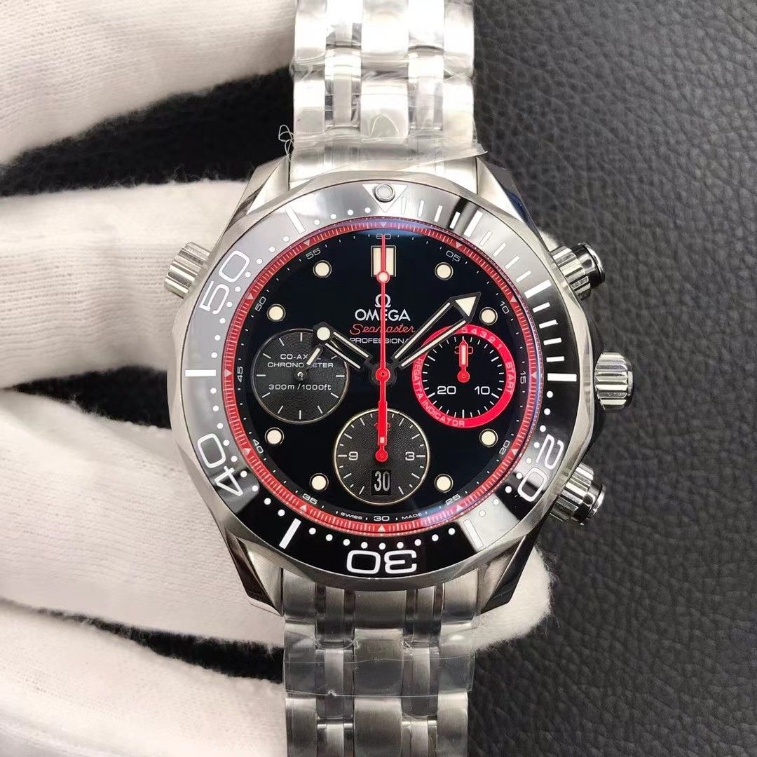 Omega Speedmaster Moonwatch