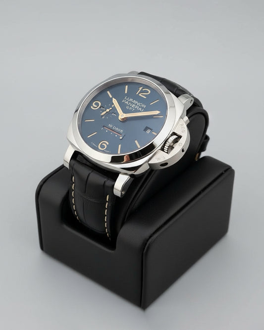 Panerai Submersible GMT