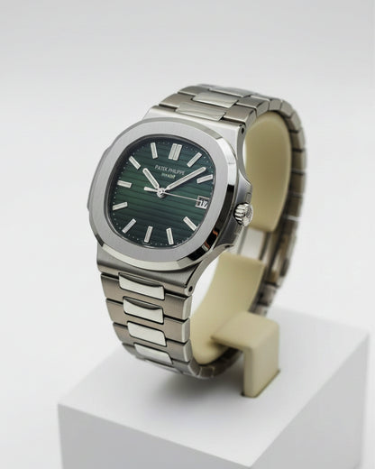 Patek Philippe Nautilus 5711/1A Silver
