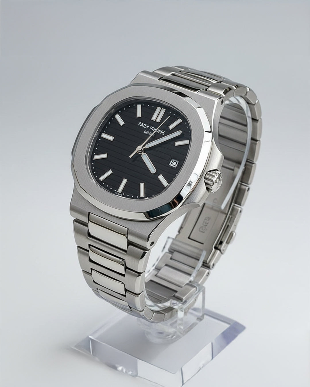 Patek Philippe Nautilus 5711/1A Silver