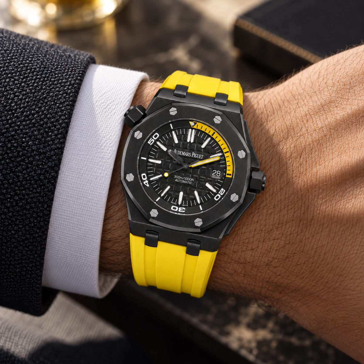 Royal Oak Offshore Diver (Yellow)