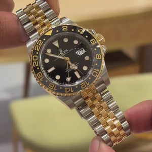 Rolex GMT Master || Oyster, 40 mm, Oystersteel and yellow gold 126713GRNR reel 2