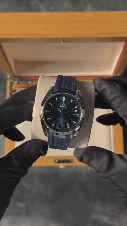 Omega SEAMASTER AQUA TERRA