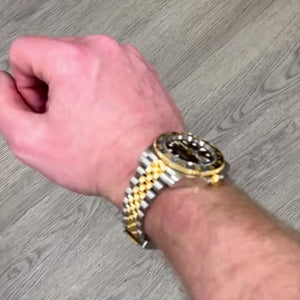 Rolex GMT Master || Oyster, 40 mm, Oystersteel and yellow gold 126713GRNR reel 1